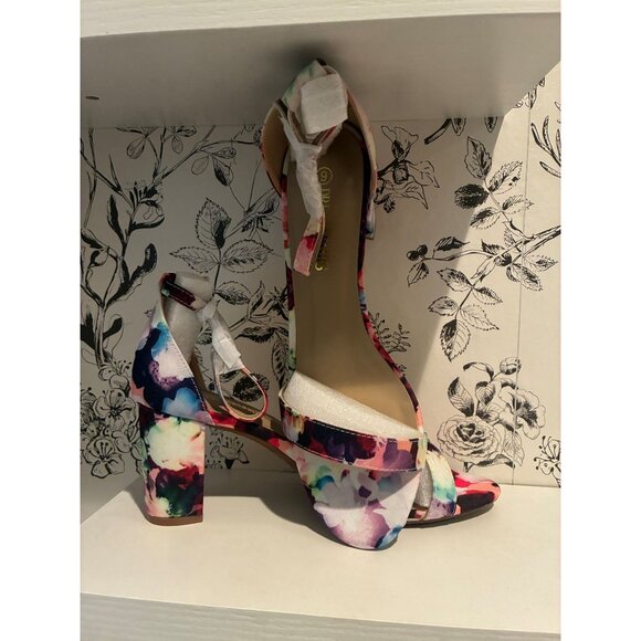 Womens Floral Block Heel Open-Toe Sandals Size 9 - Picture 4 of 4